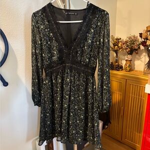 Zara Black and Green Floral Long Sleeve Dress